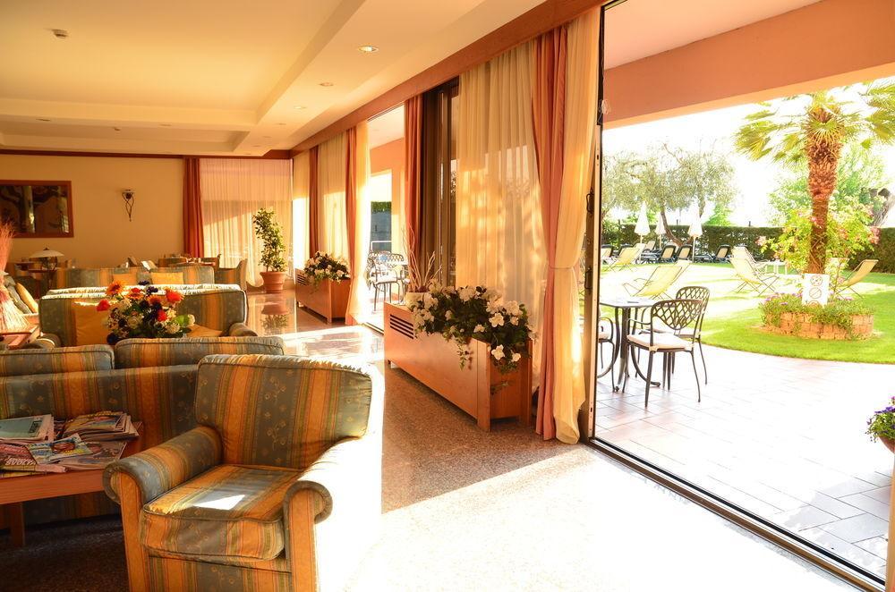 Residence Lido Hotel Malcesine Exterior photo